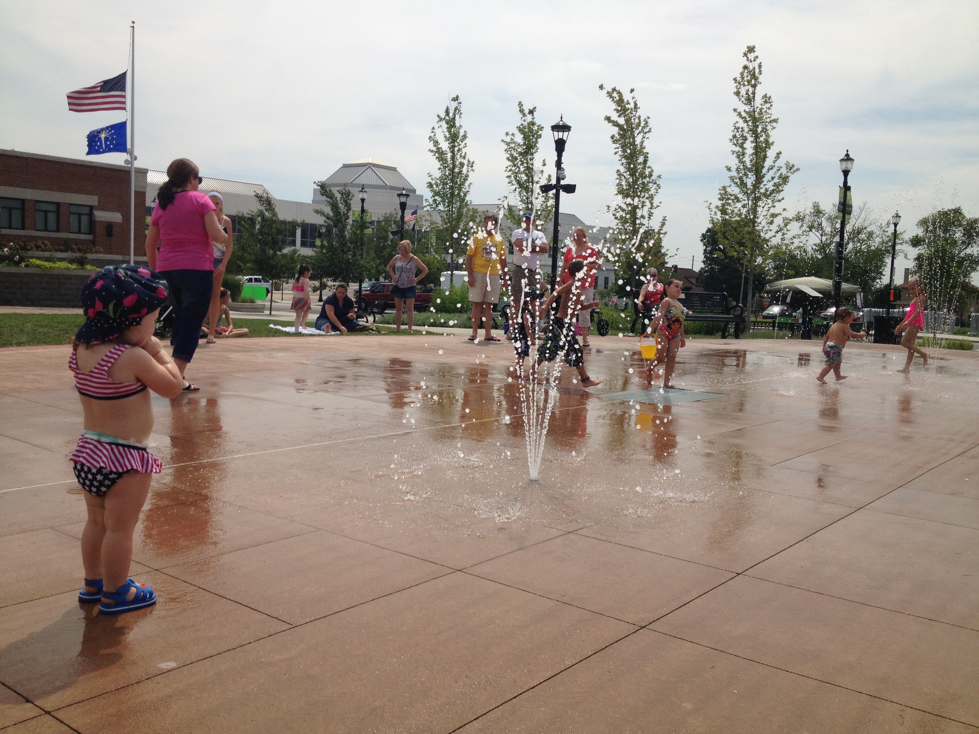 Indiana Dunes Live – Splash Pad at Central Park Plaza