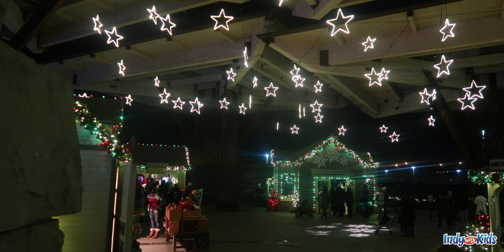 Christmas Lights At The Indianapolis Zoo | IUCN Water