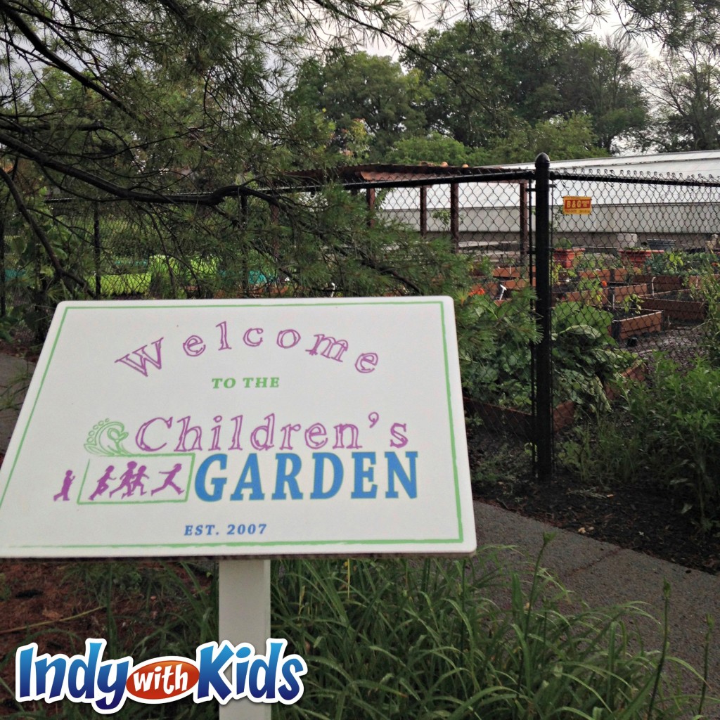 childrens garden at garfield park indianapolis with kids