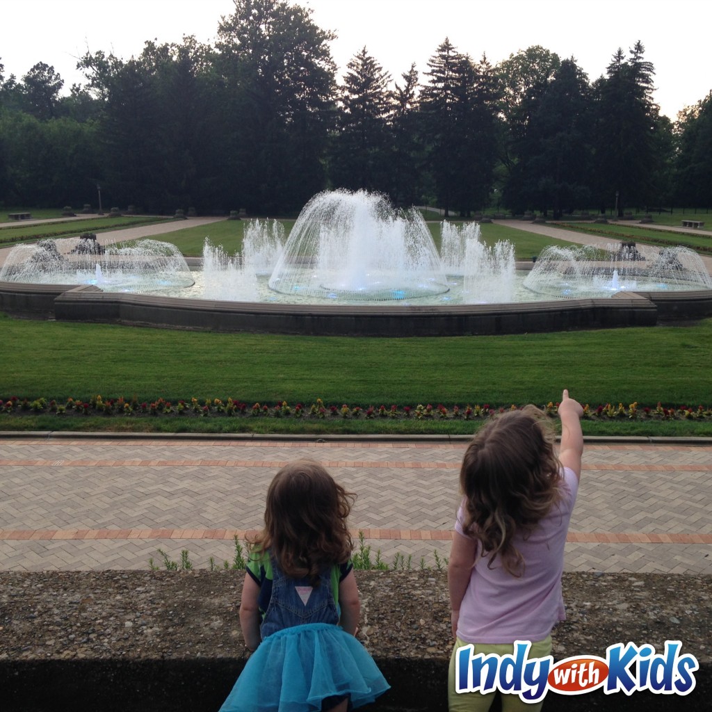 fountains at garfield park sunken gardens indianapolis with kids