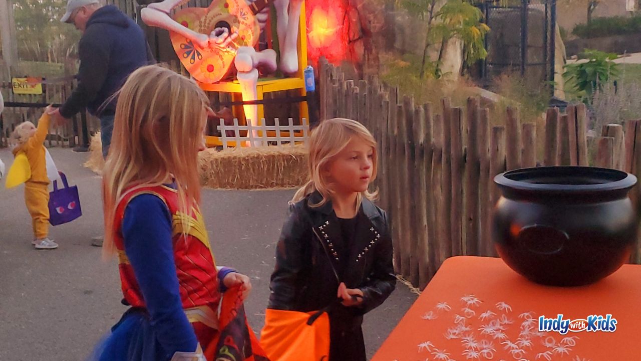 Indianapolis ZooBoo Trick or Treat Trail