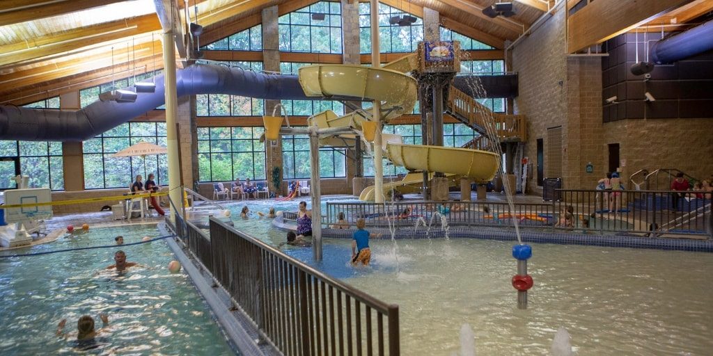Abe Martin Lodge: Indoor waterpark and aquatic center