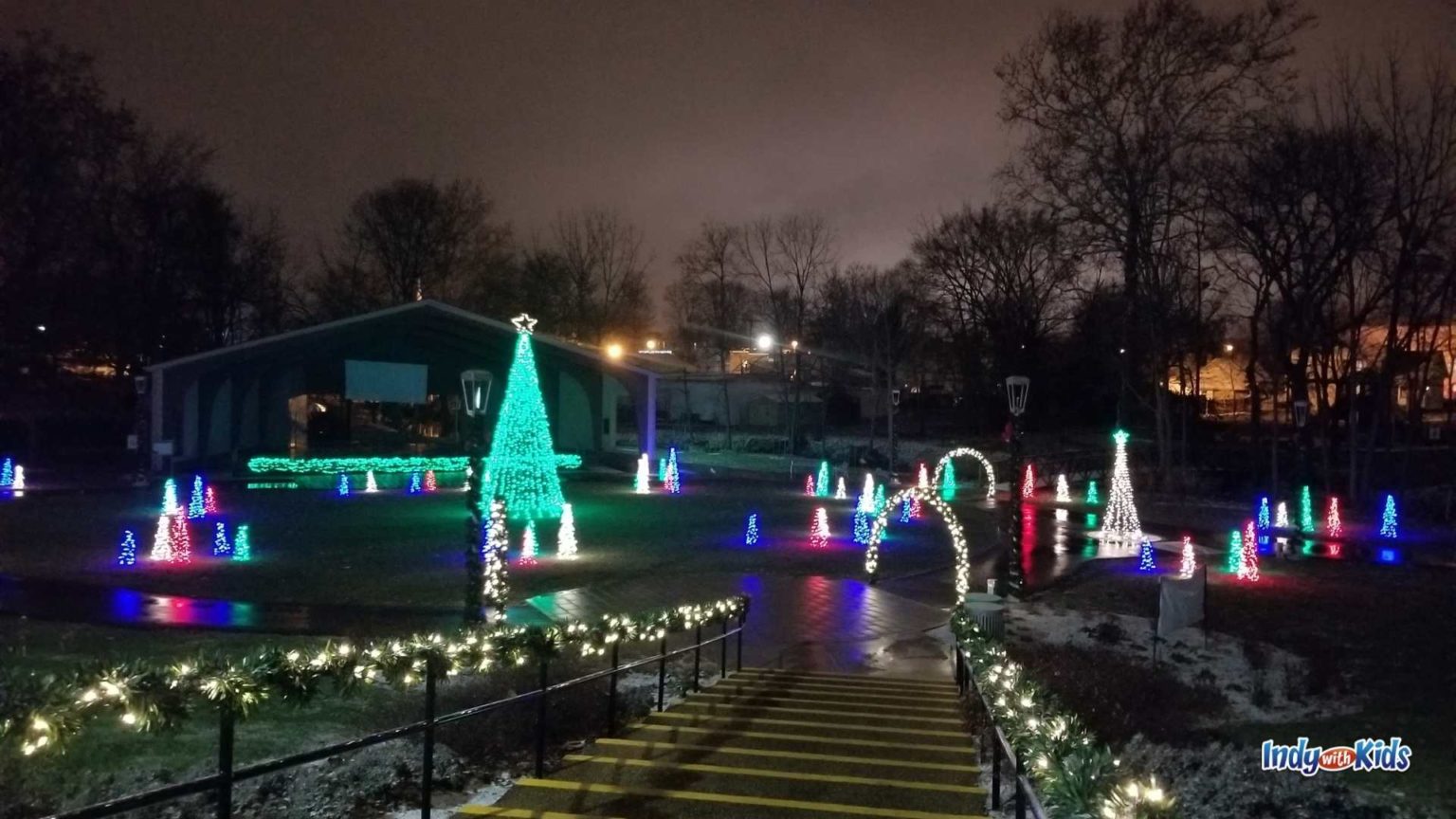 Walk Through Christmas Light Displays Near Indianapolis