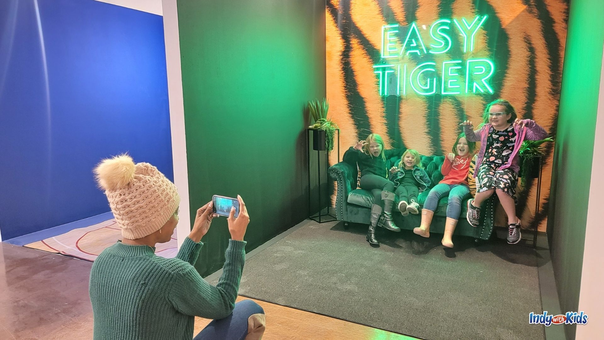 Selfie Wrld Indy A Family Friendly Selfie World Indy with Kids