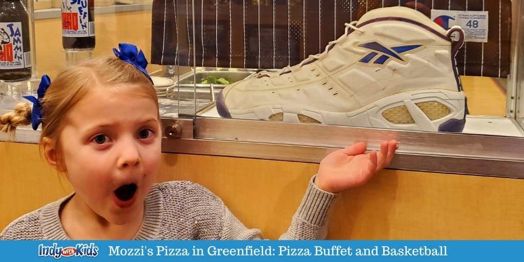 Mozzi's Pizza in Greenfield: Pizza Buffet and Basketball