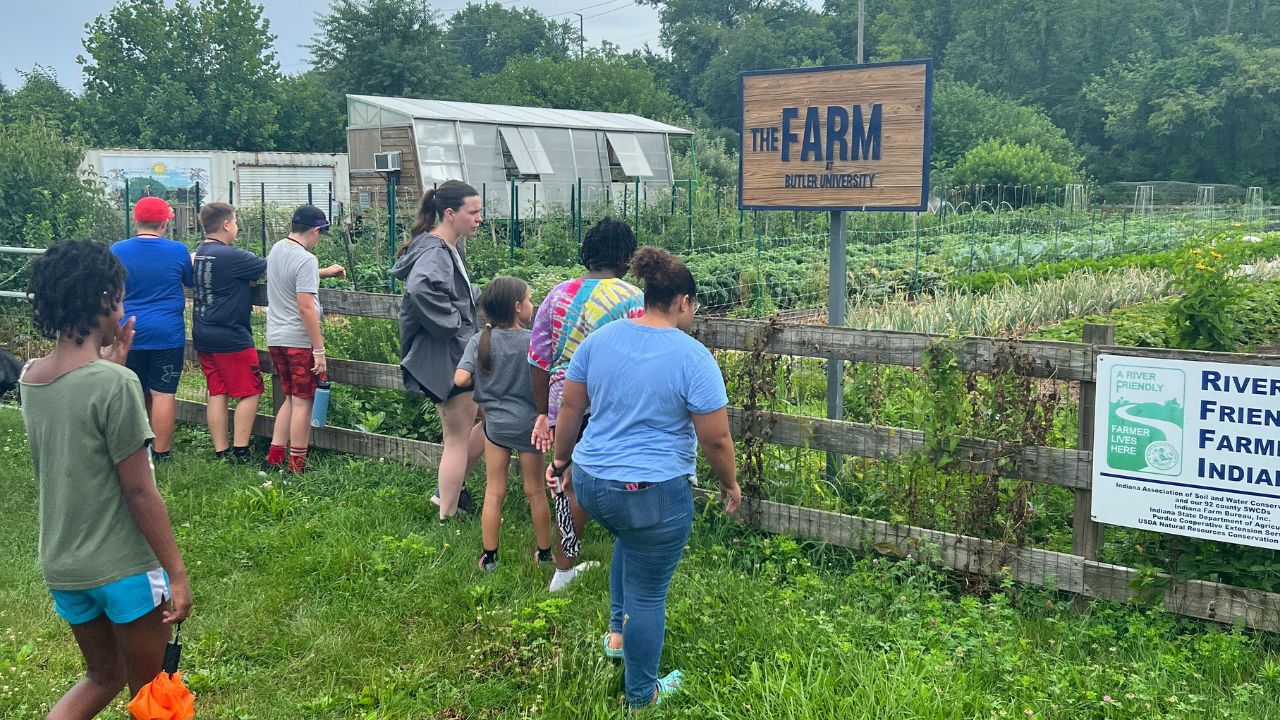 Buter Discovery Camps Farm at the university